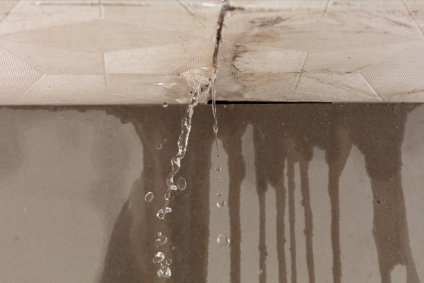 Professional Flood Damage Cleanup technician working in Selma, CA